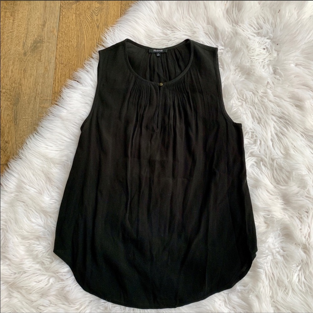 madewell • loose fit black tank